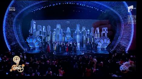 Smiley News: Din gafă-n gafă! Lumea întreagă e în stare de șoc după ce premiul Oscar a ajuns în mâinile unor... necâștigători!