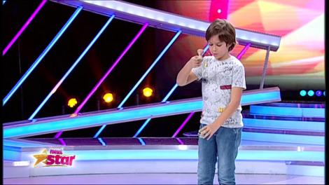 Un moment pe placul lui CRBL! Ștefan Trașcă, puștiul împătimit al jocului Kendama. Se antreneză de două luni și a dat lovitura!