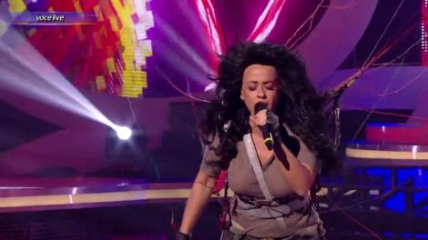 Anda Adam se transformă în Katy Perry - "Rise"