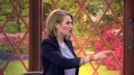 Să fie cu soacre, sau fără? CRBL o spune drept: "Păi, ce, eu cu soacra am iubire?"