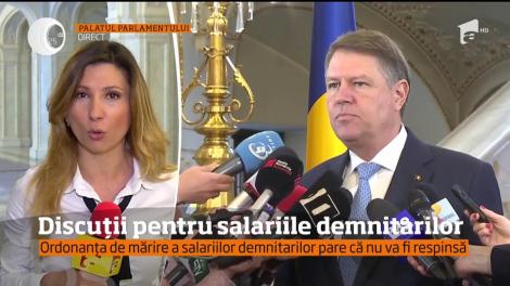 Discuții pentru salariile demnitarilor