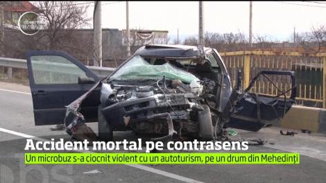 Accident grav pe o şosea din Mehedinţi! Doi oameni au murit pe loc şi cinci au ajuns la spital