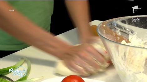 Ruxandra Luca, cea mai sexy mămică, îți arată cum să faci cea mai delicioasă pizza "made @home"!