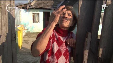 Un copil de patru ani a fost rănit grav de bunicul său cu o foarfecă