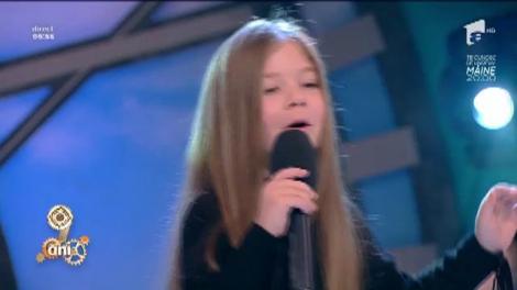 Maria Nicole, puștoaica de șase ani care a fascinat-o pe Delia, ne-a lăsat muți de uimire cu interpretarea ”de om mare”! A cântat dumnezeiește "Vreau să am steaua mea"