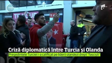 Proteste la Rotterdarm, după expulzarea unui ministru turc