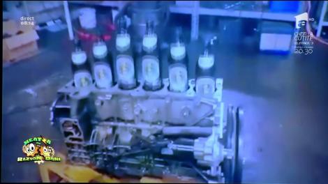 Smiley news: Cea mai tare invenţie! Acesta este motorul în şase beri