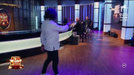 Jucul tinerilor, în bucătăria ”Chefi la Cuțite”. Chefii, experți în Kendama