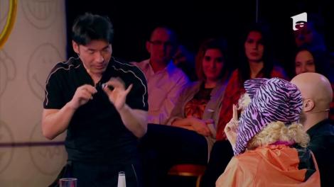 Bendeac a rămas cu gura căscată, Cheloo s-a ridicat în picioare! Momentul în care INELUL zboară şi ajunge pe degetul Deliei