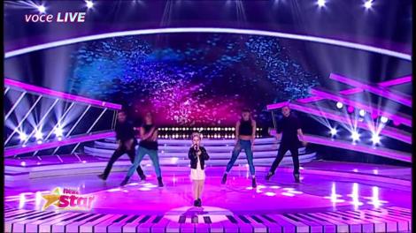 Andra - "Floare de nu ma uita". Vezi interpretarea Andreei Dinu, la Next Star!