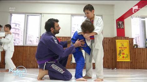Jiu-Jitsu Brazilian, un sport de contact care se bazează pe lupta la sol