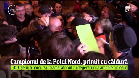 Cu aplauze şi îmbrăţişări! Aşa a fost primit, acasă, Tibi Uşeriu, după ce, pentru al doilea an la rând, a câştigat ultramaratonul de gheaţă de la Polul Nord