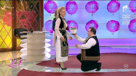 Emoții și lacrimi de fericire la „2k1”! După 17 ani de aşteptare, un concurent şi-a cerut iubita de nevastă!