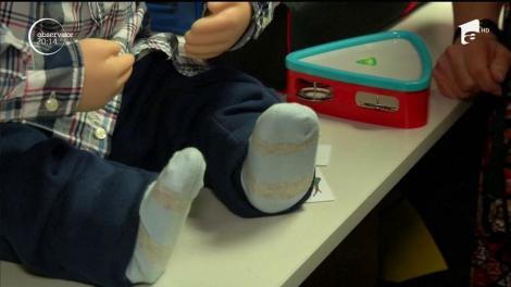 Roboțelul Kaspar, cel mai bun prieten al copiilor cu autism