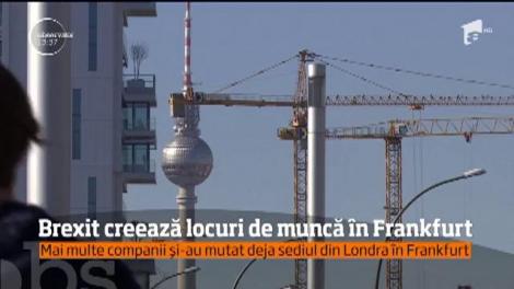 Odată cu începerea negocierilor de Brexit, experţii se aşteaptă ca un număr crescut de imigranţi stabilţi la Londra să se mute în Frankfurt pentru a-şi construi un viitor mai bun