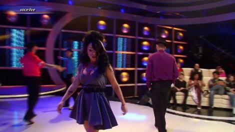 Ruby se transformă în Amy Winehouse - "Tears dry on their own"