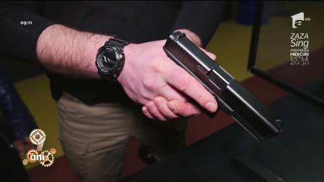 Sfaturi pentru trasul cu arma! Dani Oțil învață să folosească un pistol Glock de 9 milimetri