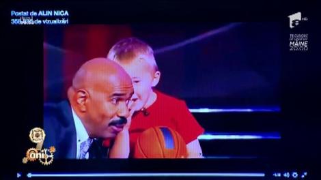 Smiley News: Lecții de baschet! Un copil își arată măiestria la acest sport iubit de milioane de oameni