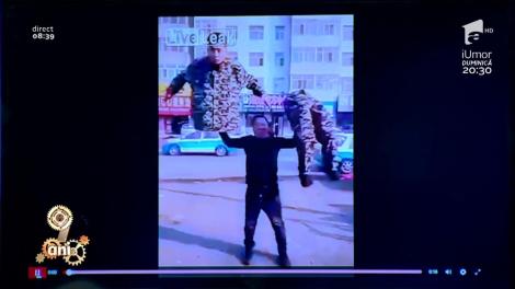 Smiley News: Adevărata magie vine din China! Un cetățean asiatic dezvăluie fără să vrea secretele numărului său de iluzionism