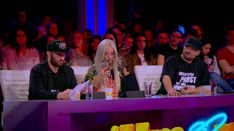 Mihai Bendeac imită glasul unui preot: "Fie ca primul concurent de pe scenă să se ridice la un nivel internațional"