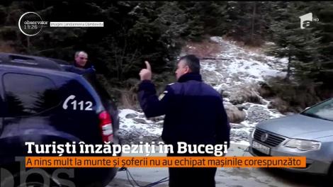 Zăpada de aprilie i-a luat prin surprindere pe turişti, în Dâmboviţa!