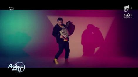 O ţinută care înfierbântă orice bărbat în noul videoclip Free Deejays - "Leyla"