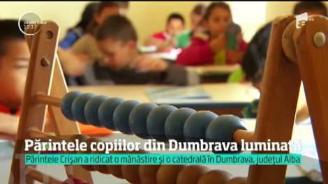 Împarte speranța. Vasile Crişan, preotul dăposteşte 300 de copii abandonaţi de părinţi şi părinţi abandonaţi de propriii copii