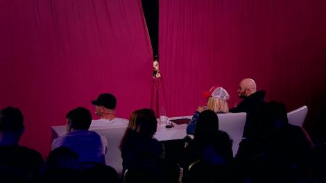 Privești și te minunezi! Magie și comedie, într-un show ce i-a lăsat mască pe toți! Mikael este un adevărat FENOMEN!