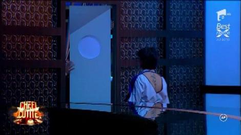 Angi și Roxana, totul sau nimic. Cele două concurente se luptă pentru locul salvator!