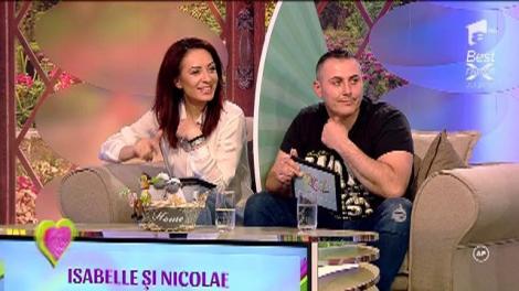 Care a fost cel mai amuzant moment petrecut la voi acasă cu ocazia petrecerii de Paște? Isabelle: "Ce e amuzant la nașa?"