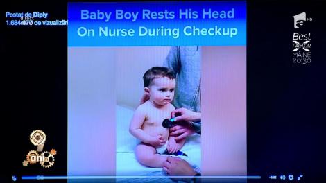 Smiley News: Un bebeluș somnoros la un control medical