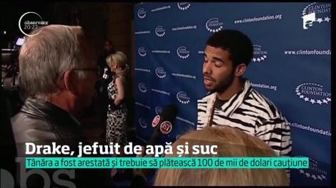 Rapperul Drake a fost jefuit de o sticlă de apă şi una de suc