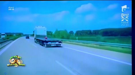Smiley News: Transport de tot râsul! Un șofer cu imaginație bogată gonește pe autostradă