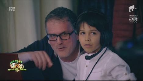 ”Știți serialul ăla, doi bărbați și jumătate?” Băiețelul lui Răzvan a venit cu tati la emisiune: ”Neatza” are, astăzi, trei prezentatori!
