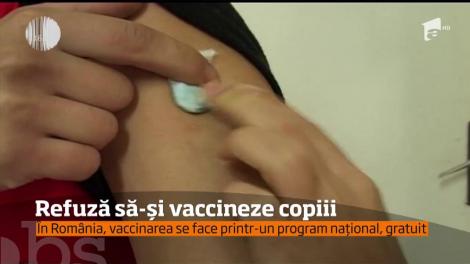 Tot mai mulţi părinţi refuză să-şi vaccineze copiii! Care sunt riscurile la care-și supun micuții