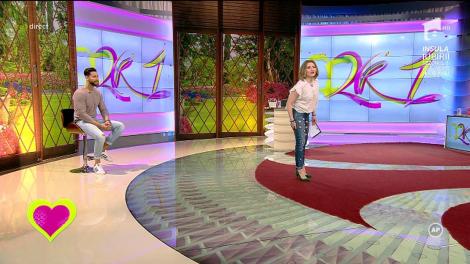 Mirela Vaida, apariție de senzație. Ce ținută spectaculoasă a ales să poarte frumoasa prezentatoare de la "2k1": "Dacă mă vede taică-miu acum, zice "ce te-ai îmbrăcat cu rupturile alea"