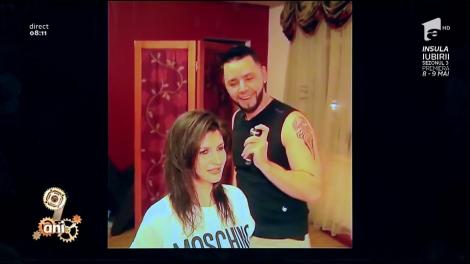 Filat, în scări sau drept? Asta este ultima modă! Un bărbat din Rusia își tunde clientele cu un topor: "E nasol dacă te miști sau strănuți"