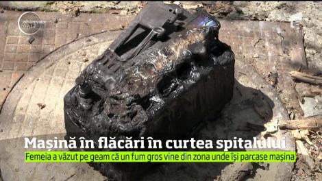 O maşină a ars ca o torţă în curtea Spitalului Judeţean Focşani