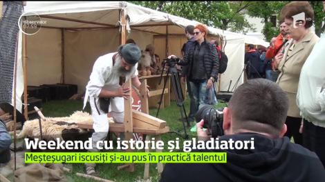 Un weekend plin de istorie la Alba Iulia! Festivalul Roman Apulum a strâns sute de războinici-soldaţi şi gladiatori