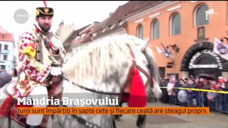 A fost spectacolul tradiţiilor pe stăzile oraşului de la poalele Tâmpei