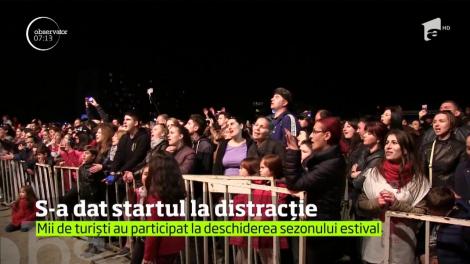 Plaja din Mamaia a fost plină ochi, aseară