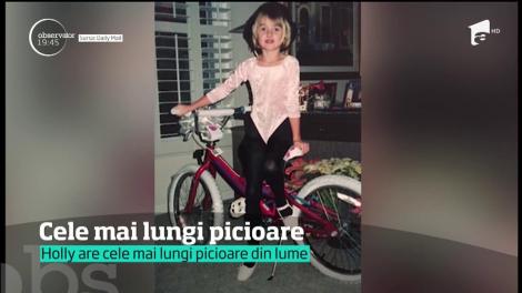 Holly, o tânără americancă, aprinde imaginația bărbaților! Are cele mai lungi picioare din lume