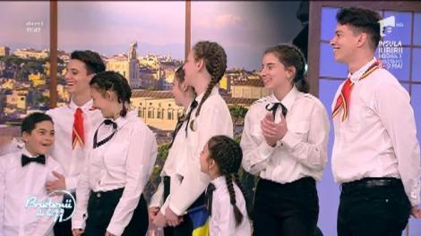 Şoimi ai patriei, pionieri şi utecişti. Trouble Crew, dans și distracție la Prietenii de la 11