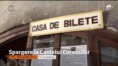 Spargere la Castelul Corvinilor din Hunedoara