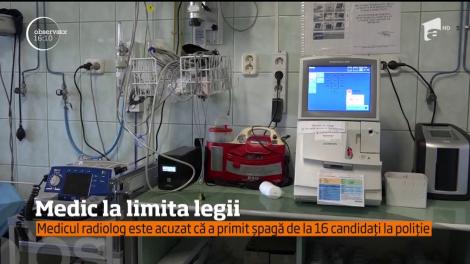 Un medic de la Spitalul de Urgenţă Deva, acuzat că a primit șpagă de la 16 candidați la poliție