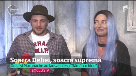 Delia naşte controverse în videoclipul piesei "Rămâi cu bine"! Soacra artistei interpretează rolul principal în clip: "A fost super deschisă!"
