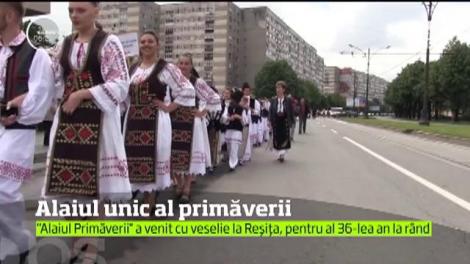 Festivalul ''Alaiul Primăverii'' a venit cu veselie la Reșița, pentru al 36-lea an la rând