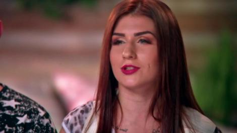 Alexandra și Aurel, un cuplu cu o poveste neașteptată: ”De cel puțin trei ori s-a îndrăgostit în timpul relației noastre. Plecam fericită la muncă și când mă întorceam nu-l mai găseam!”