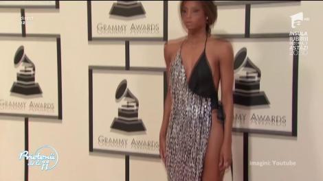 Topul celor mai frumoase decolteuri ale celebrităţilor de la Hollywood