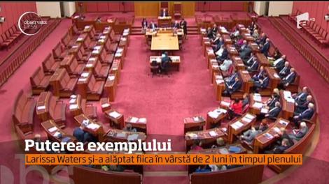 Puterea exemplului! Un bebeluş de două luni, din Australia, scrie istorie. A fost alăptat de mama senatoare, chiar în timpul plenului. Parlamentarii au imortalizat momentul